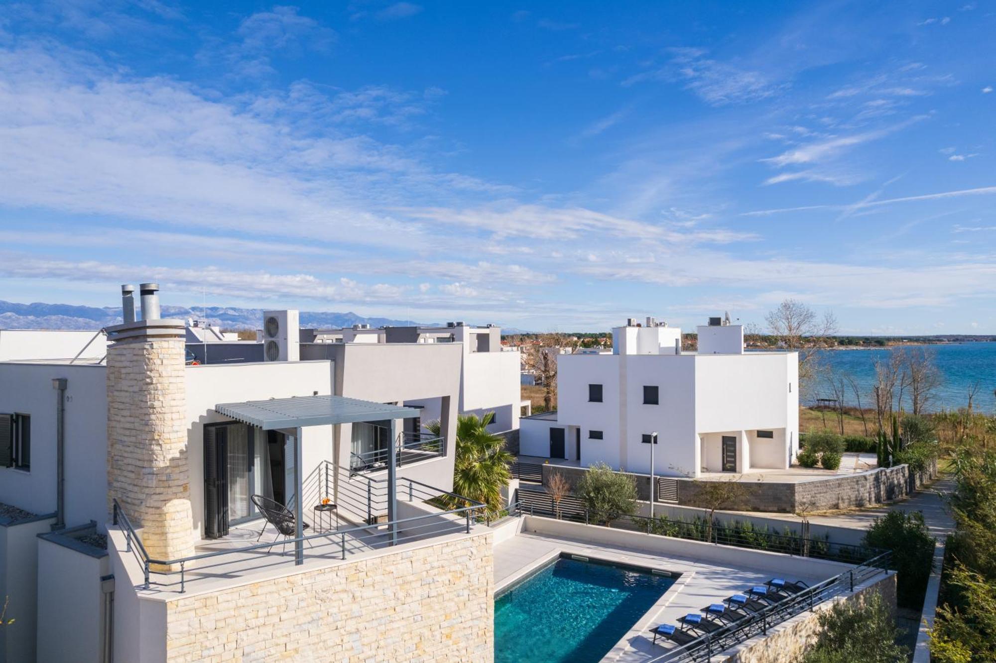 Villa Roca With Heated Pool And Sauna Privlaka  Exterior foto